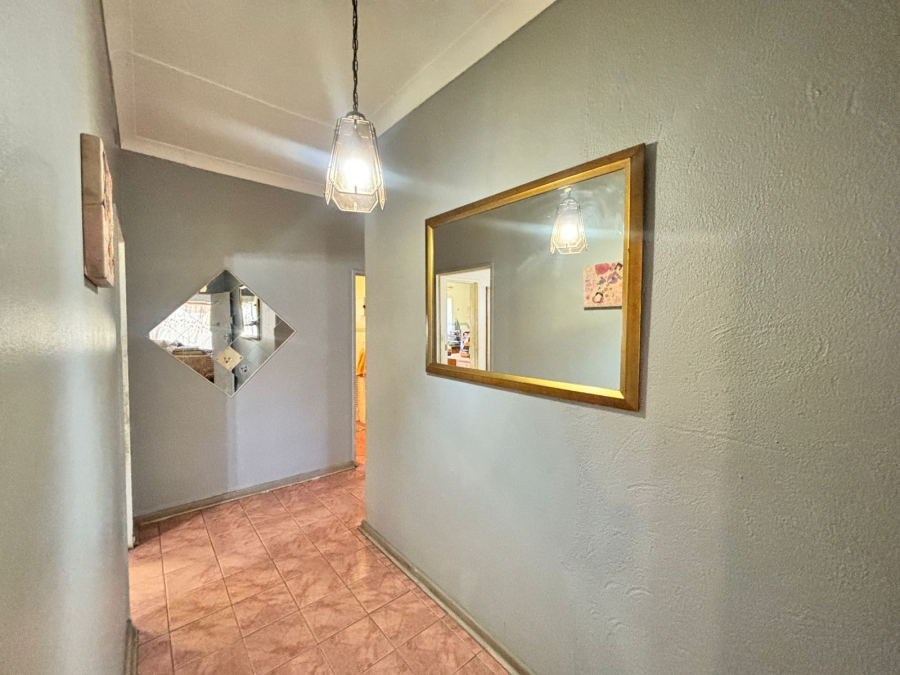 6 Bedroom Property for Sale in Songloed North West